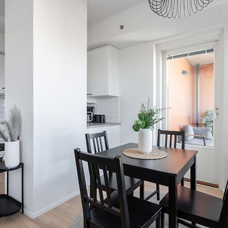 "Pyynikinkulma" - 1Br Apt With Stunning Views, Sauna & Balcony - Hosted By 2Ndhomes Tampere Extérieur photo